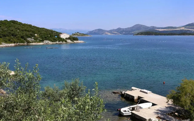 Apartments by the sea Zuronja, Peljesac - 10137