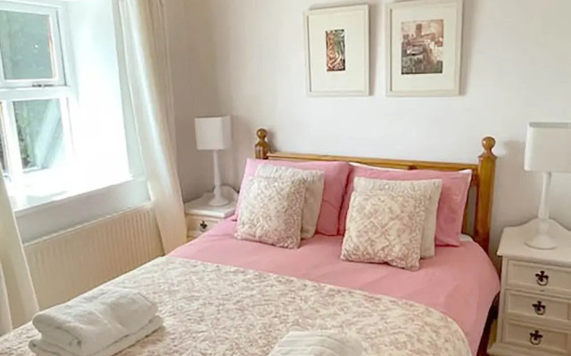 Kizzie Cottage
