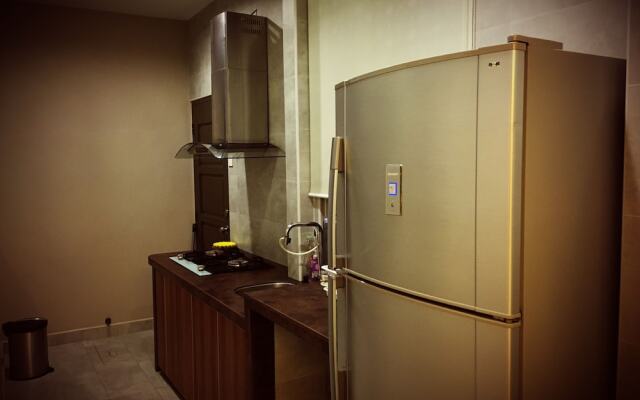 iBook 1 - Luxury Holiday Homestay