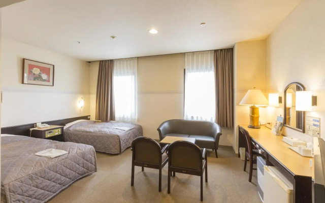 Business Hotel Parkside Takamatsu