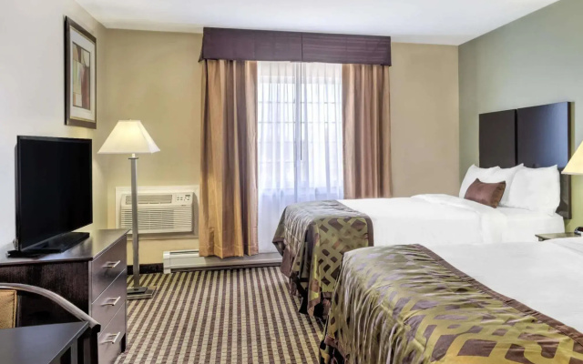 Baymont Inn & Suites Essex Burlington Area