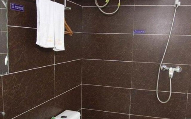 G Chu Hotel