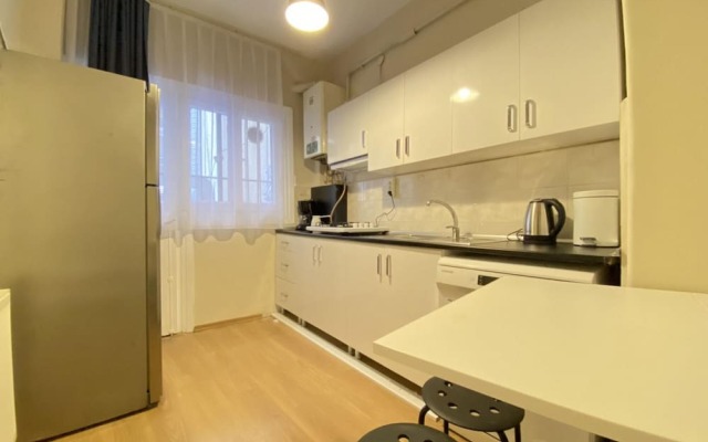 Missafir Flat Near Popular Attractions in Beyoglu