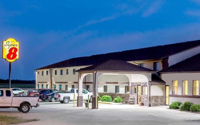 Western Inn & Suites