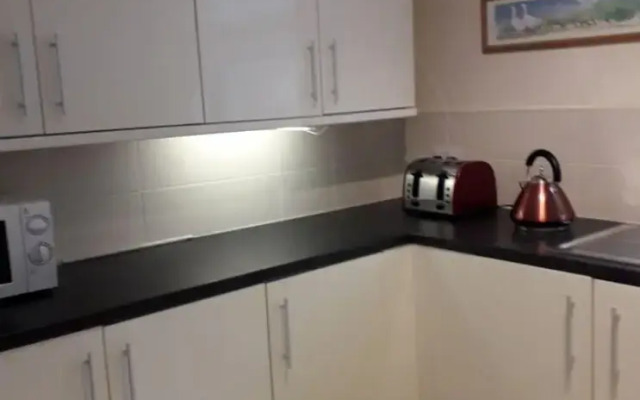 Cozy, Stylish 2 Bedroom Flat - Jesmond
