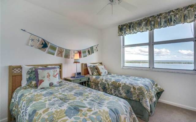 Bahia Vista 17881 - Two Bedroom Condo