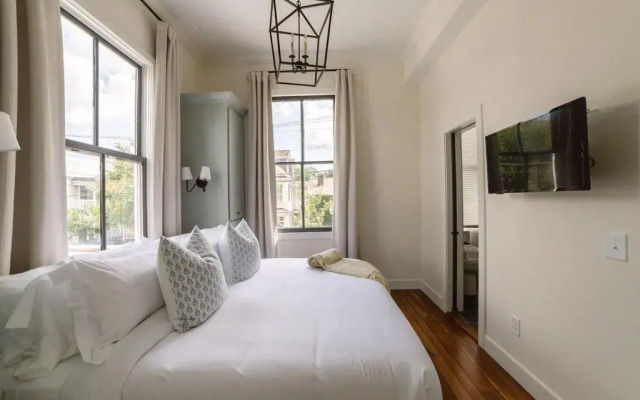 Guesthouse Charleston EAST 46 H