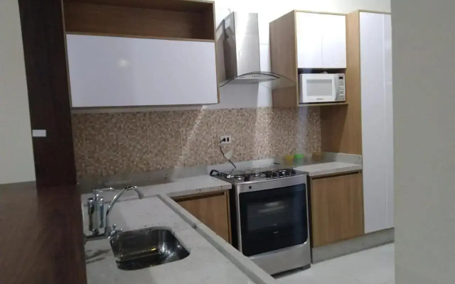 Casa pé na areia - 50 mts do mar
