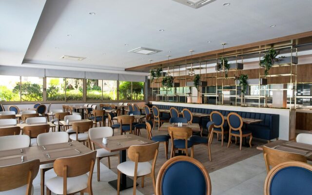 Side Village Hotel 