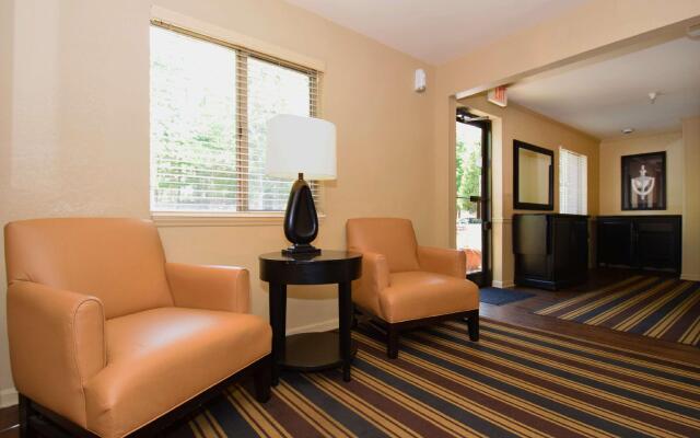 Extended Stay America Select Suites St Louis Westport Craig