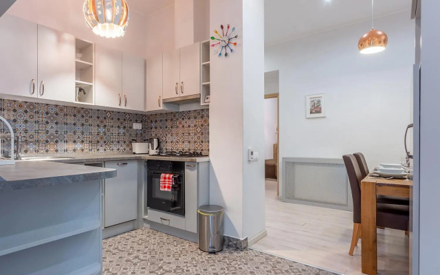 Goldcentral Apartment Dob