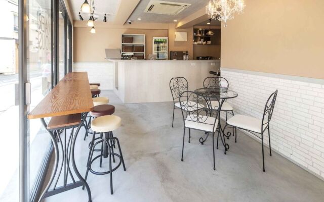 Okaeri House - Hostel