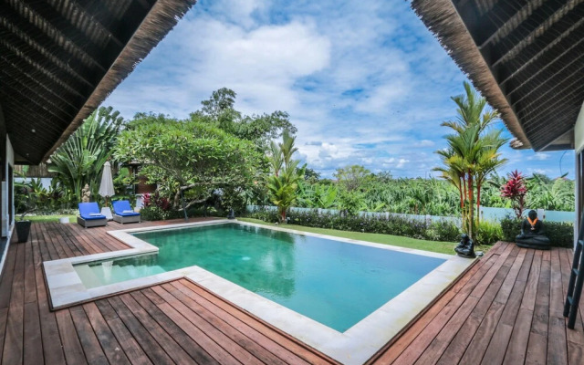Villa Luna Maya