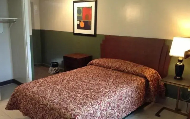 New Sea Breeze Motel
