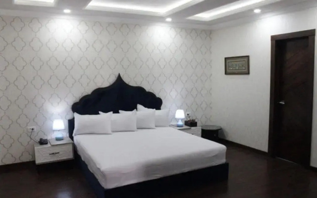 Akhsikent Hotel