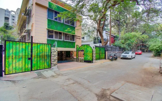 RG Suits & Apartment by OYO Rooms