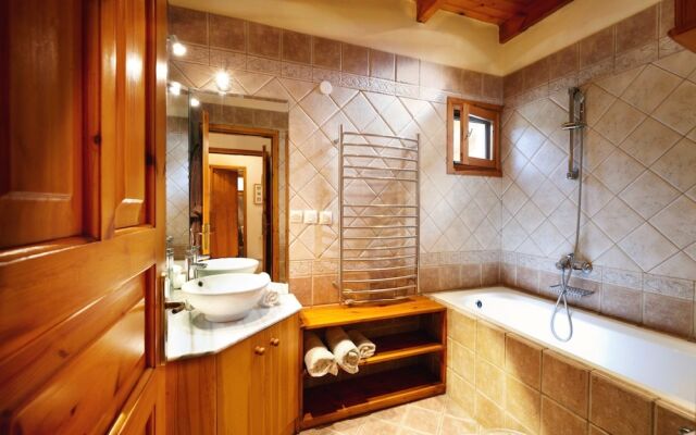 disCrete Villa Arete