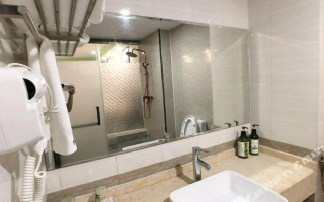 Yixuan Anlai Hotel (Haikou Meilan Airport)