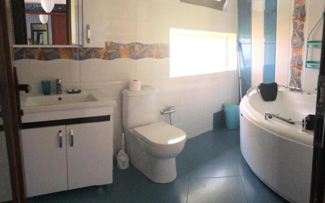 Guest House Guriani
