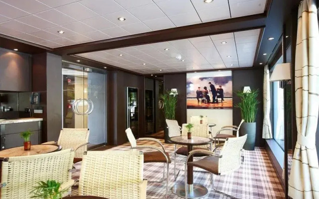 MesseCruise Business Hotelship Düsseldorf