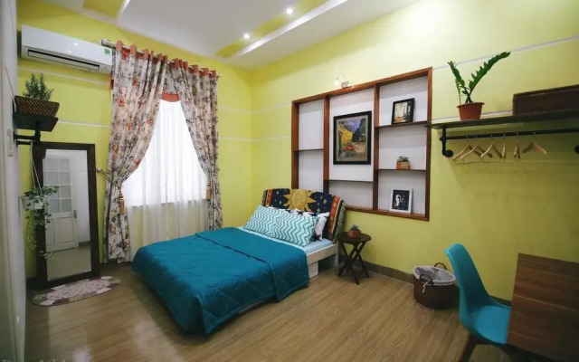 Pura Vida House
