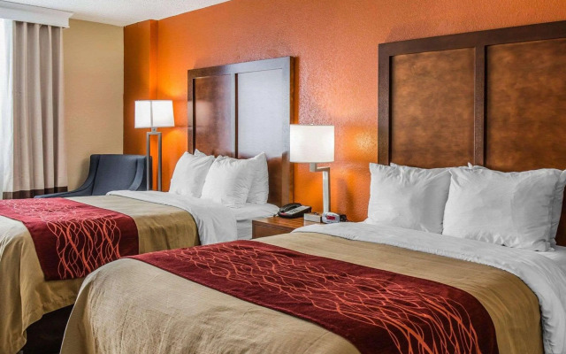 Comfort Inn & Suites Lakeland North I-4