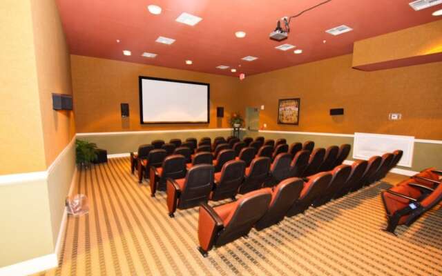 Trafalgar Village by PRP