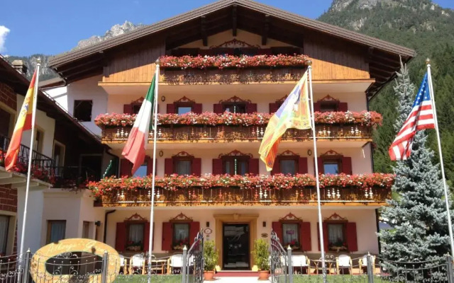 Albergo Garnì Ajarnola