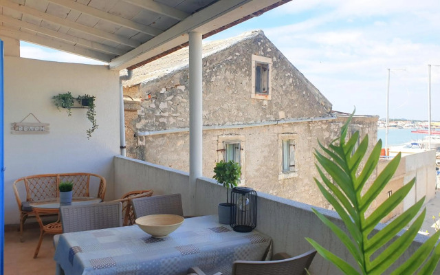 Seaside Murter Apartments