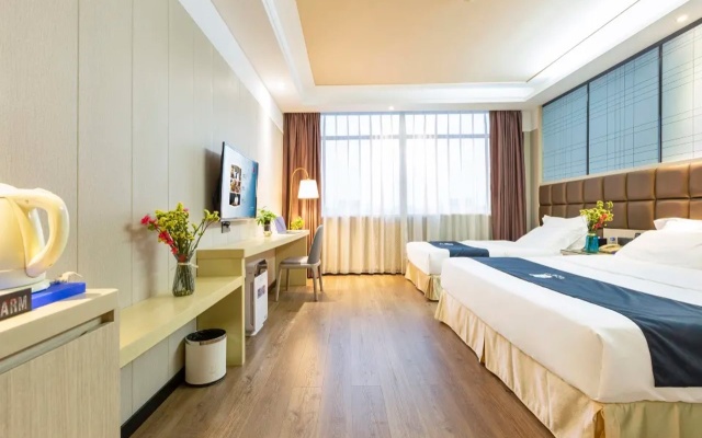 Echarm Hotel Panyu Chimelong Guangzhou South Railway Station Wanbo Metro Station – Guest Rooms – Guangzhou