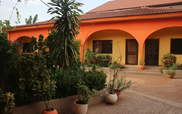 Relax Lodge