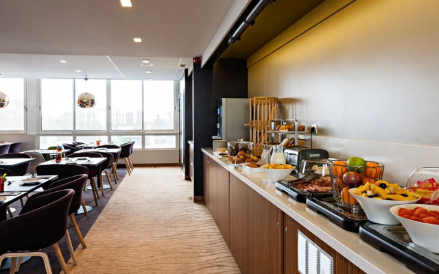 Holiday Inn Reims Centre by IHG (Chambres Rénovées)