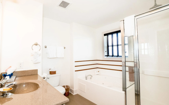 Regatta Inn Folly Beach