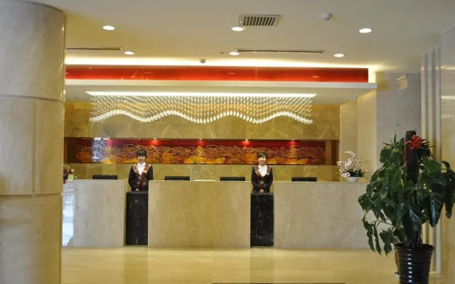 Yinchuan Juli Six Red Hotel