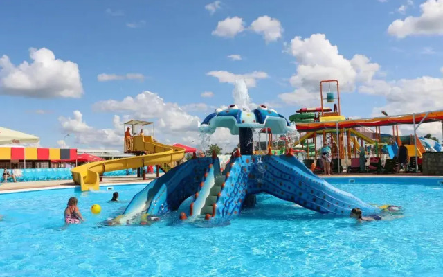 Mini-Hotel Azovskyi Akvapark Amazonki