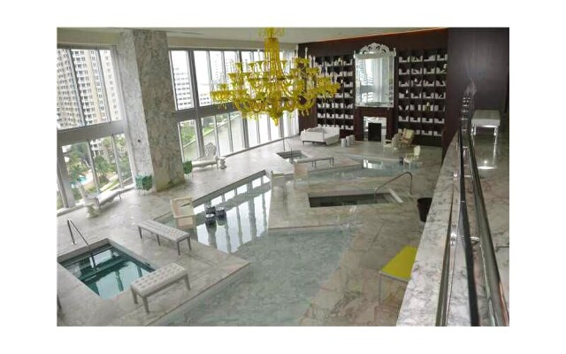 W Miami Residences by VHC Group