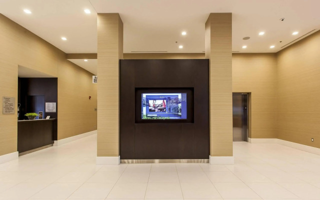 Courtyard by Marriott Montreal West Island/Baie D'Urfe