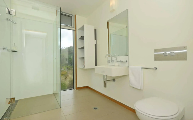 Cloudy Bay Beach House