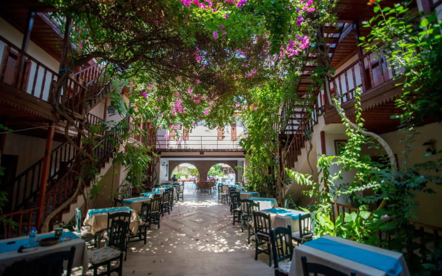 Dalyan Konak Su Otel