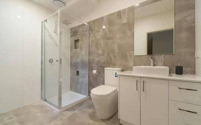 Rosewater Dromana