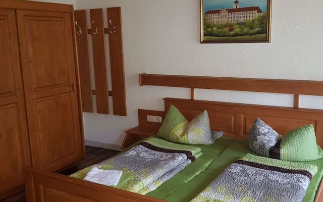 Landgasthof Zur Schwärzenburg - Familie Zwicknagl