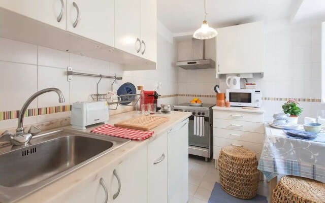 Alfama Charming Apartment, By TimeCooler