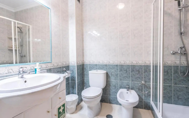 #056 Heart of Historic Albufeira with garage