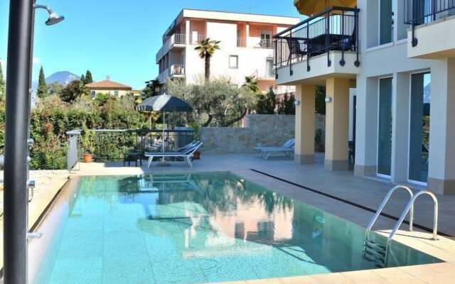 Apartment Bardino with Pool