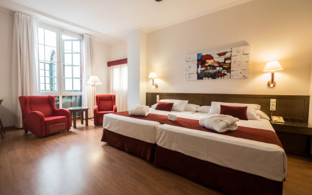 Senator Cádiz Spa Hotel