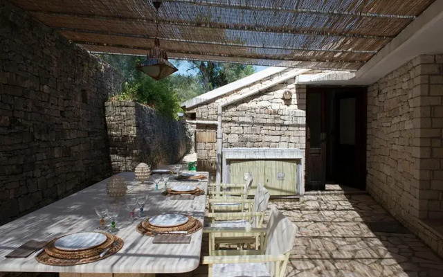 Paxos' Villa - Pool & AC