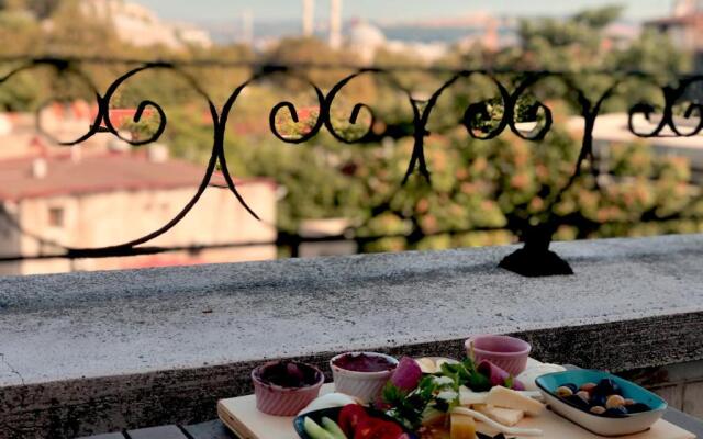 Galata 1875 Suites