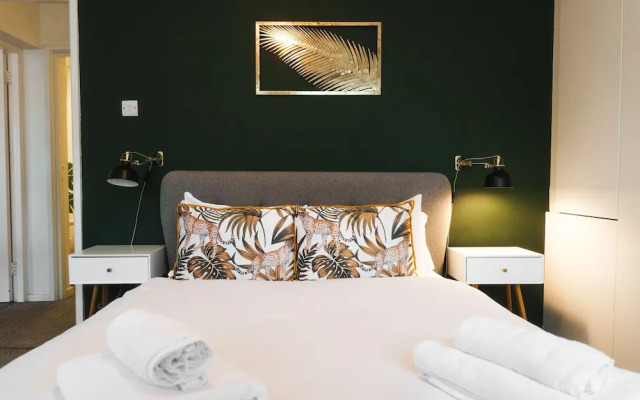 Modern & Stylish 1 bed Flat in Bristol