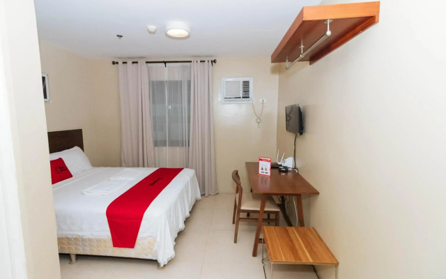 RedDoorz near Osmena Highway 1