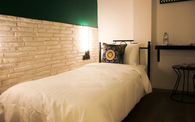 Think Hotel